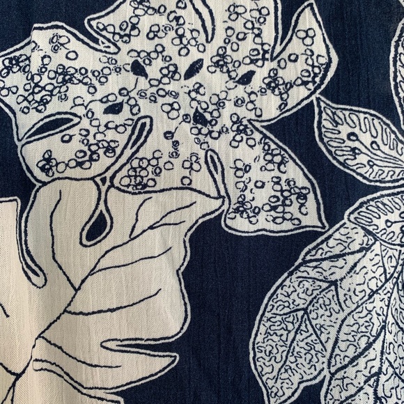 Floral Two Piece Set - Picture 5 of 7